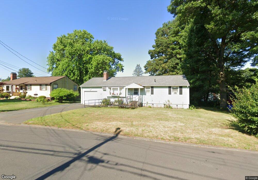 73 Ledyard Ave, Bloomfield, CT 06002 - photo 1