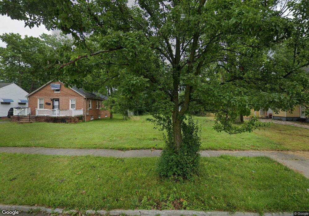 5663 Harrison Ave, Maple Heights, OH 44137 - photo 1