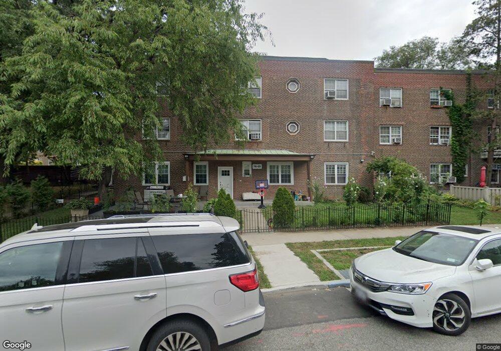 7805 Park Dr E unit 4F, Flushing, NY 11367 - photo 1