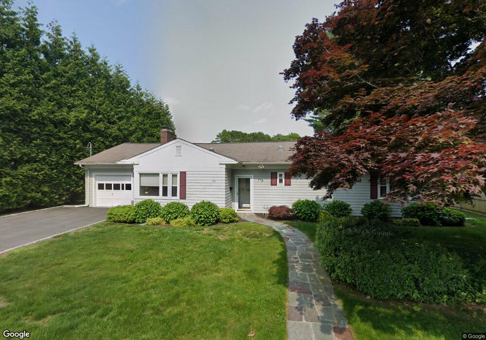 171 Glen Ridge Rd, Cranston, RI 02920 - photo 1