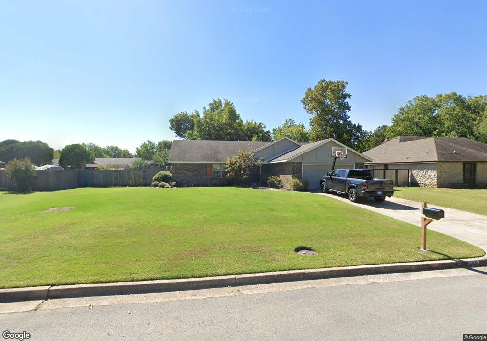 109 W Timberline Ave, Broken Arrow, OK 74011 - photo 1