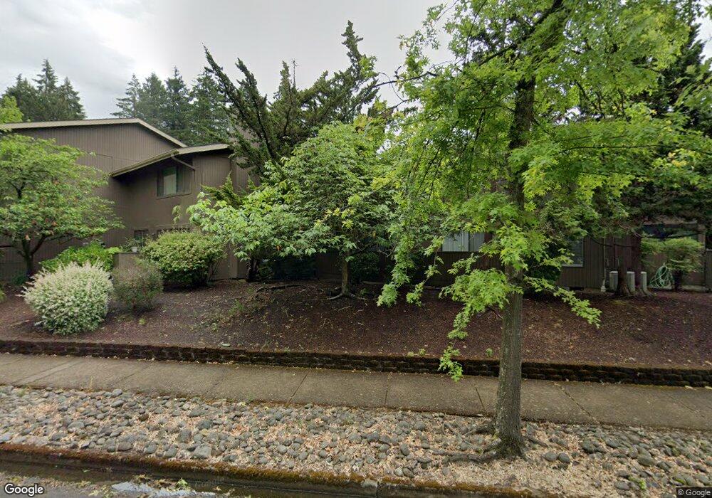 2227 Ridgeway Dr unit 4, Eugene, OR 97401 - photo 1