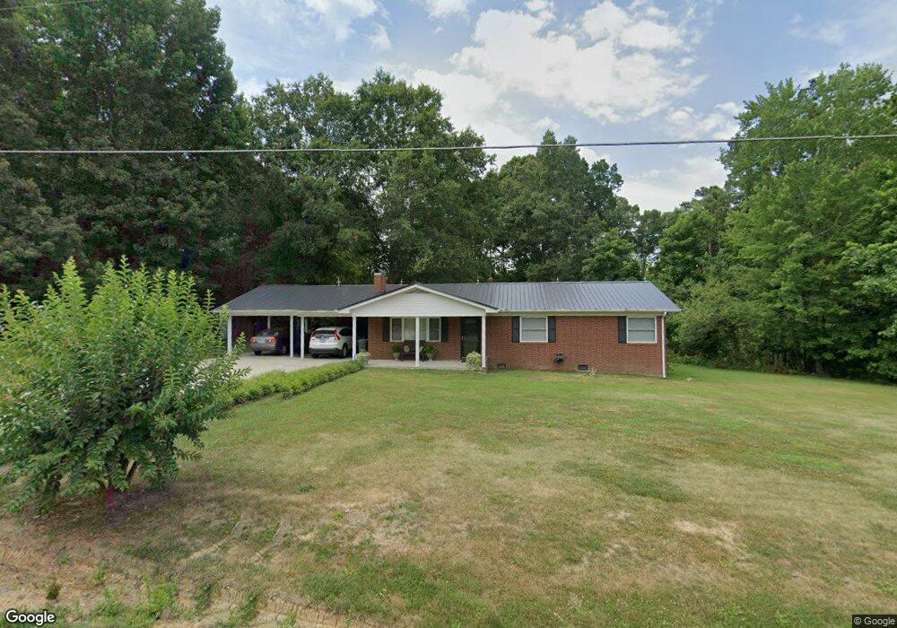 454 Oak View Ln, Asheboro, NC 27205 - photo 1