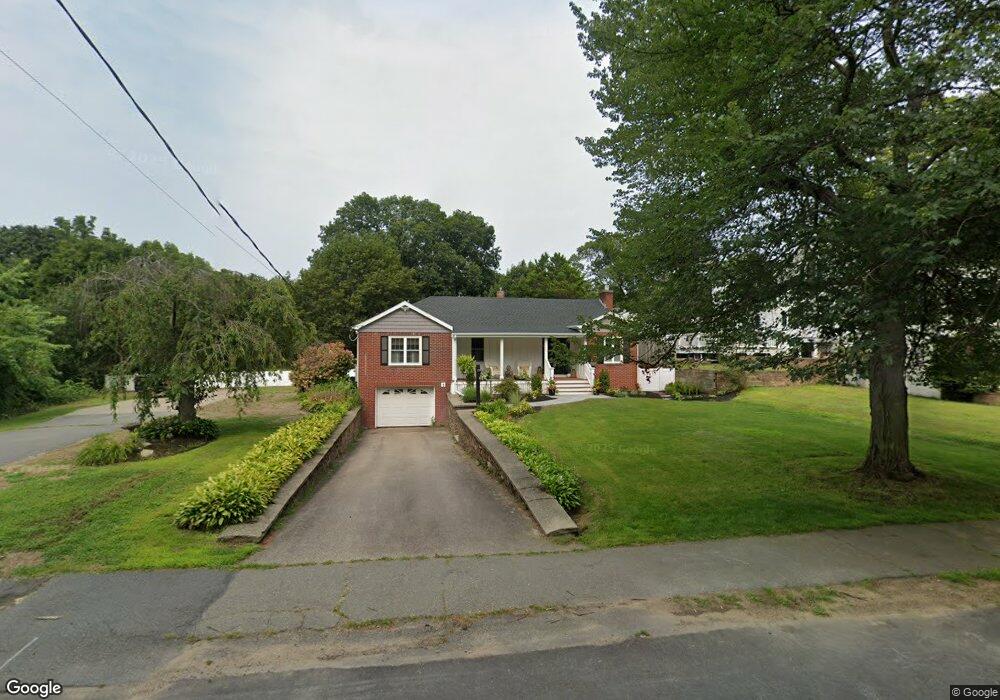 39 Pickering St, Danvers, MA 01923 - photo 1