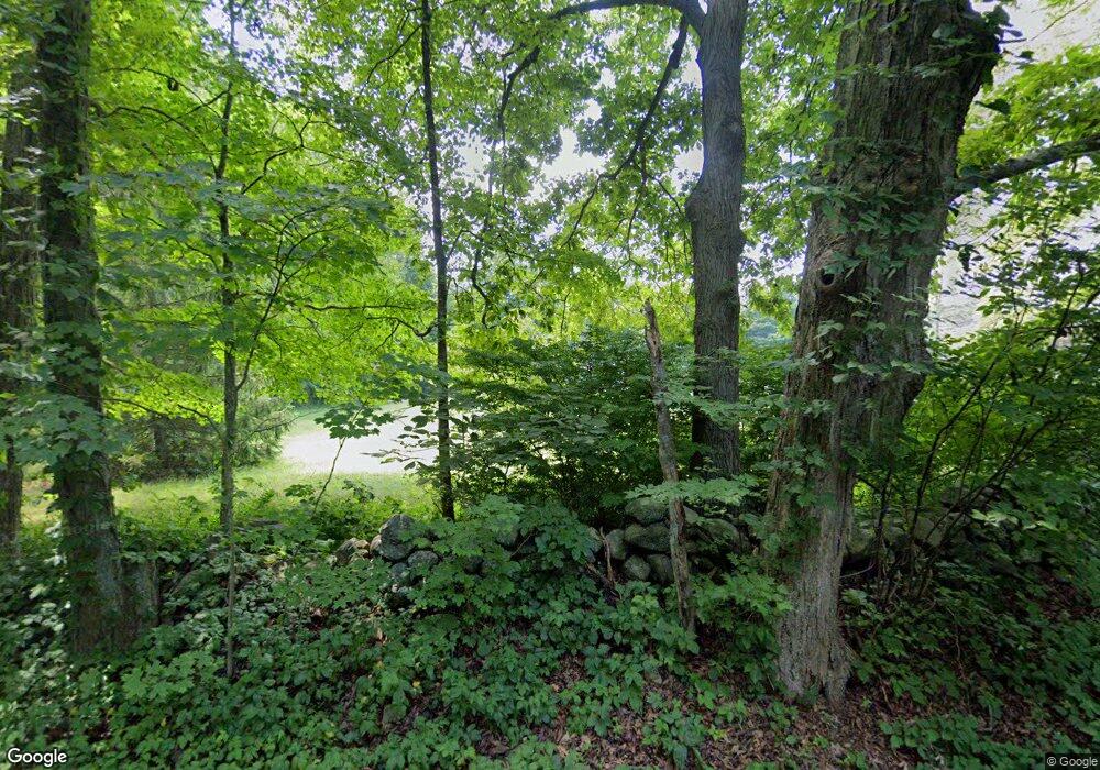 553 Summer Hill Rd, Madison, CT 06443 - photo 1