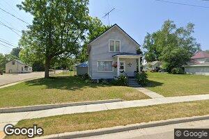 216 E 1st St, Gillett, WI 54124