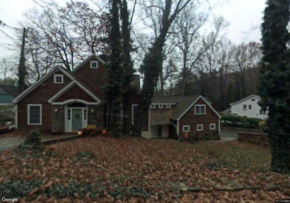 15 Hemlock Trail, Trumbull, CT 06611 - photo 1