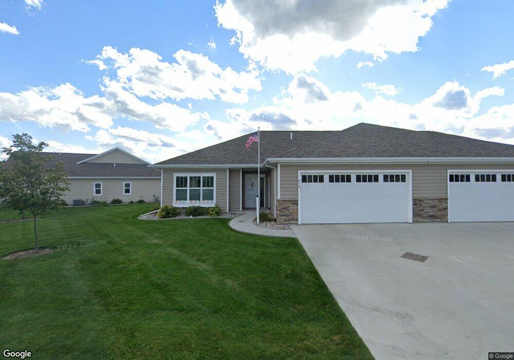 814 Goldenrod Trail, Brookings, SD 57006 - photo 1