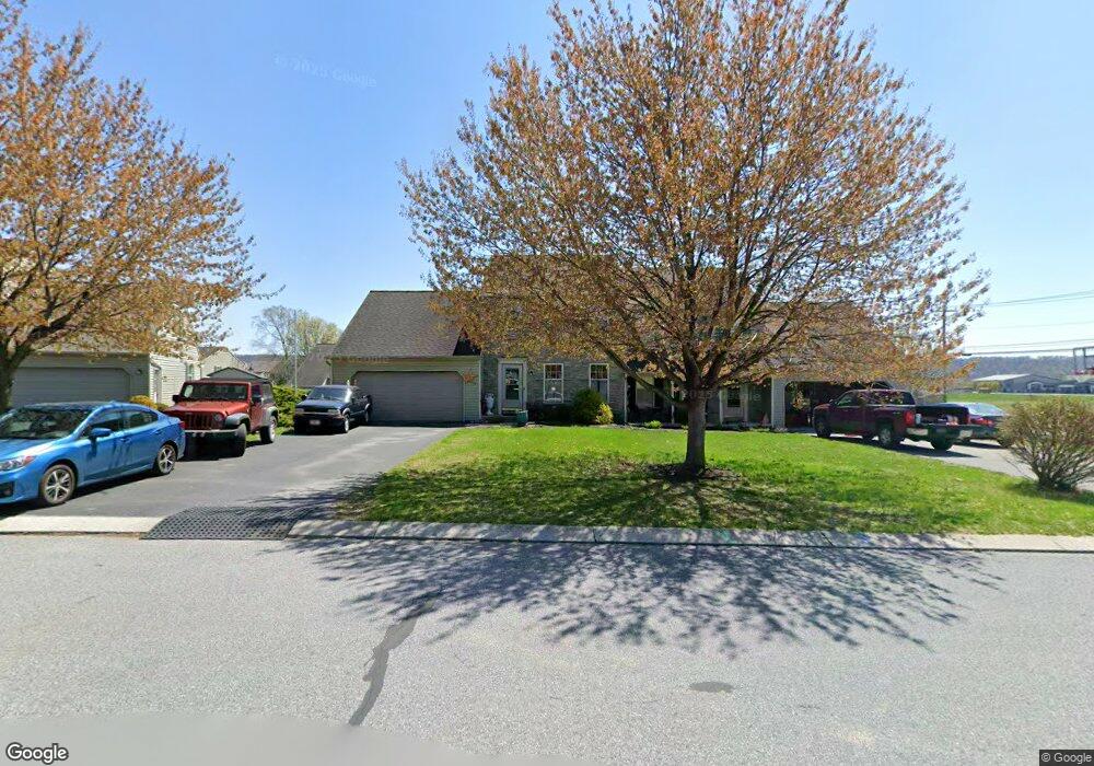 102 Bridle Path, New Holland, PA 17557 - photo 1