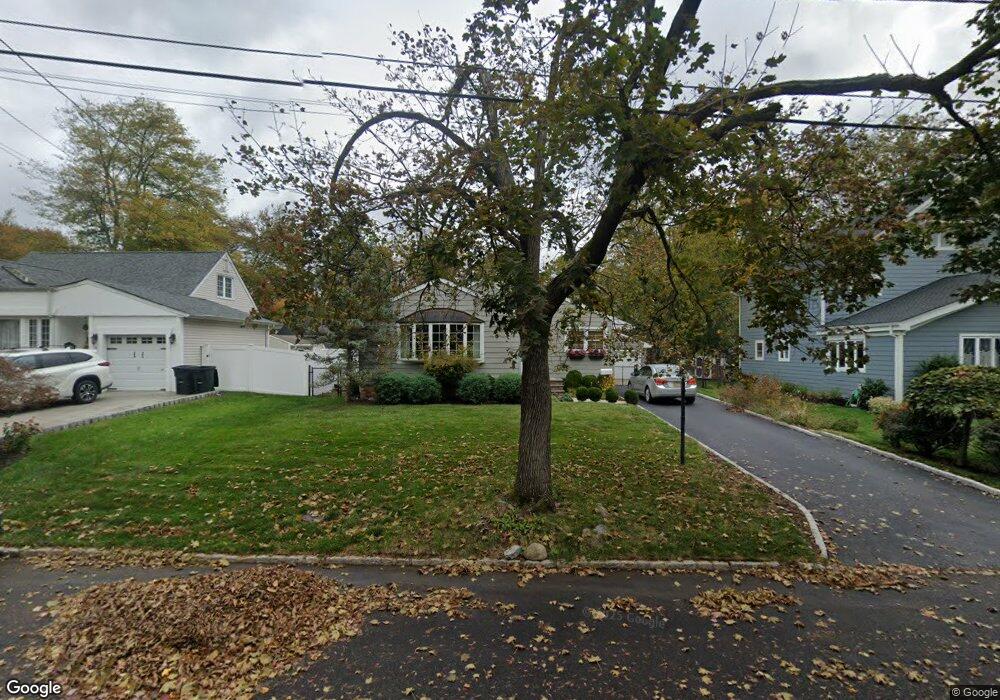 6 Tamaques Way, Westfield, NJ 07090 - photo 1