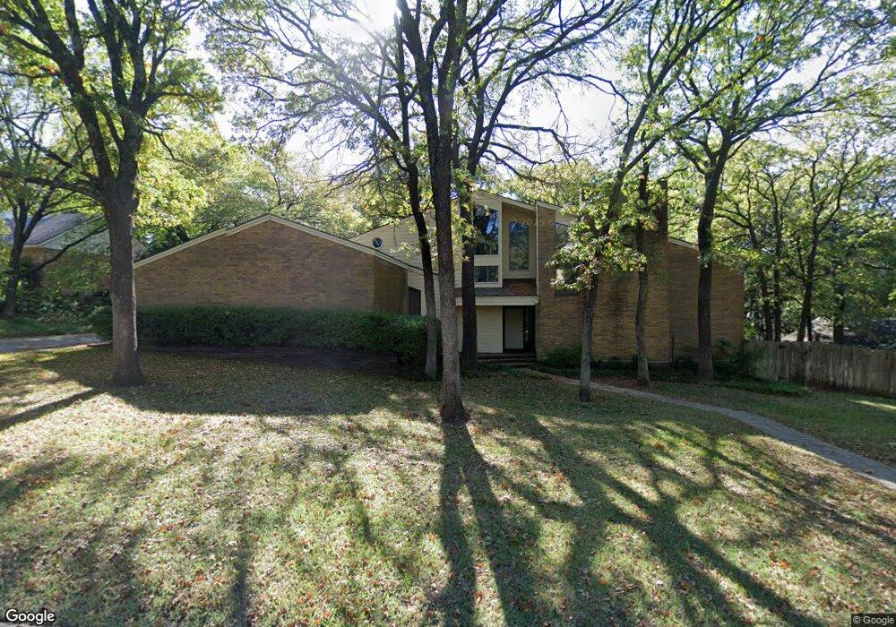 512 Ridgecrest Cir, Denton, TX 76205 - photo 1