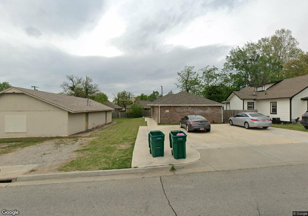 1239 E Cleveland Ave, Sapulpa, OK 74066 - photo 1