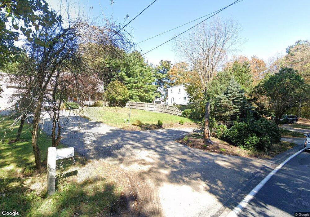 1095 South St unit 1, Needham, MA 02492 - photo 1