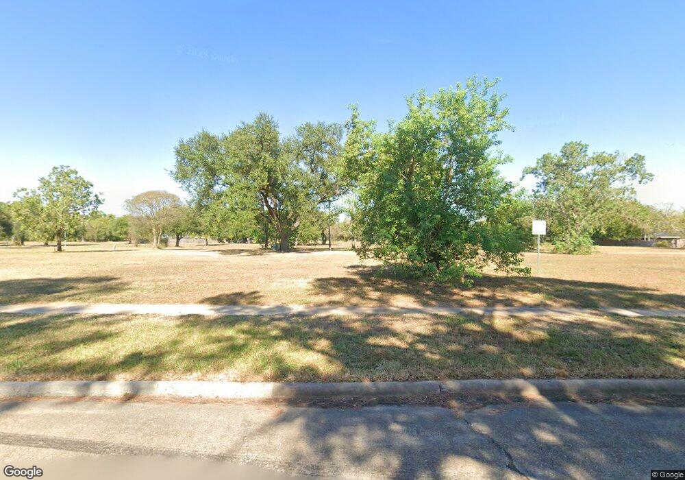 7146 Shady Mill Dr, Houston, TX 77040 - photo 1