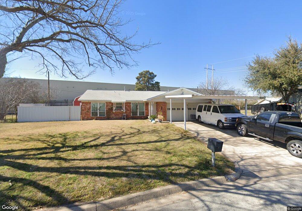517 Branch Cir W, Fort Worth, TX 76108 - photo 1