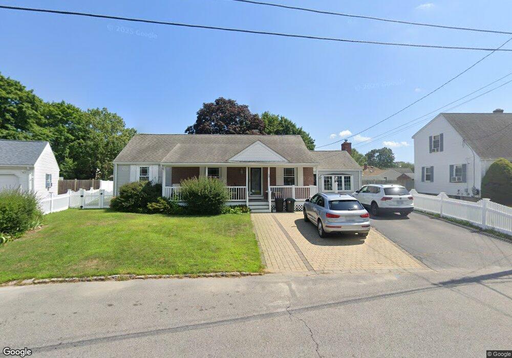 30 Greenpost Ln, Warwick, RI 02889 - photo 1