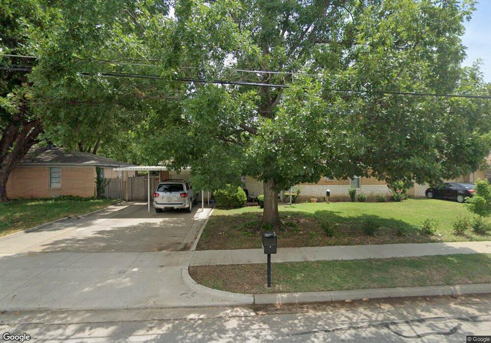 404 Souder Dr, Hurst, TX 76053 - photo 1