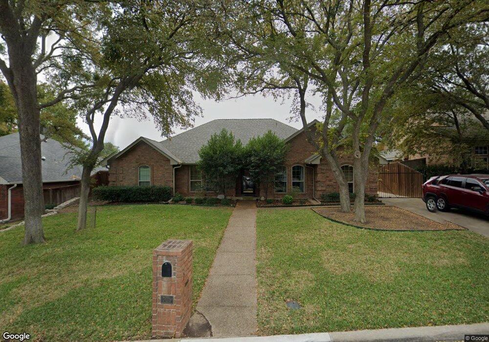 705 Reese Ln, Hurst, TX 76054 - photo 1