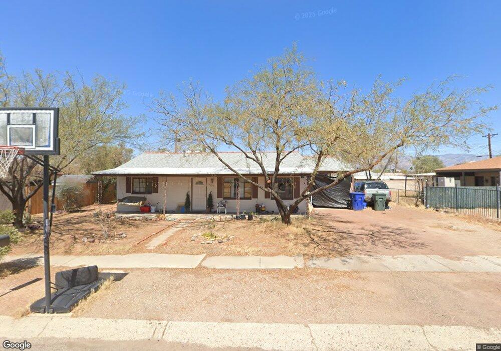 4633 E 13th St, Tucson, AZ 85711 - photo 1