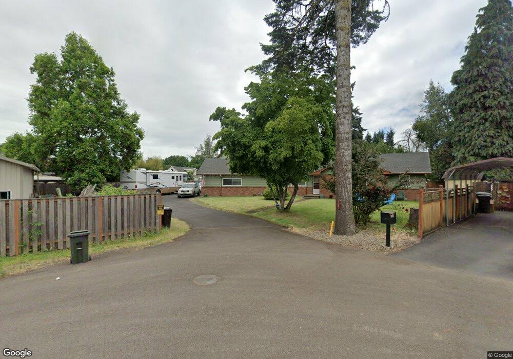 505 N Juniper St, Canby, OR 97013 - photo 1