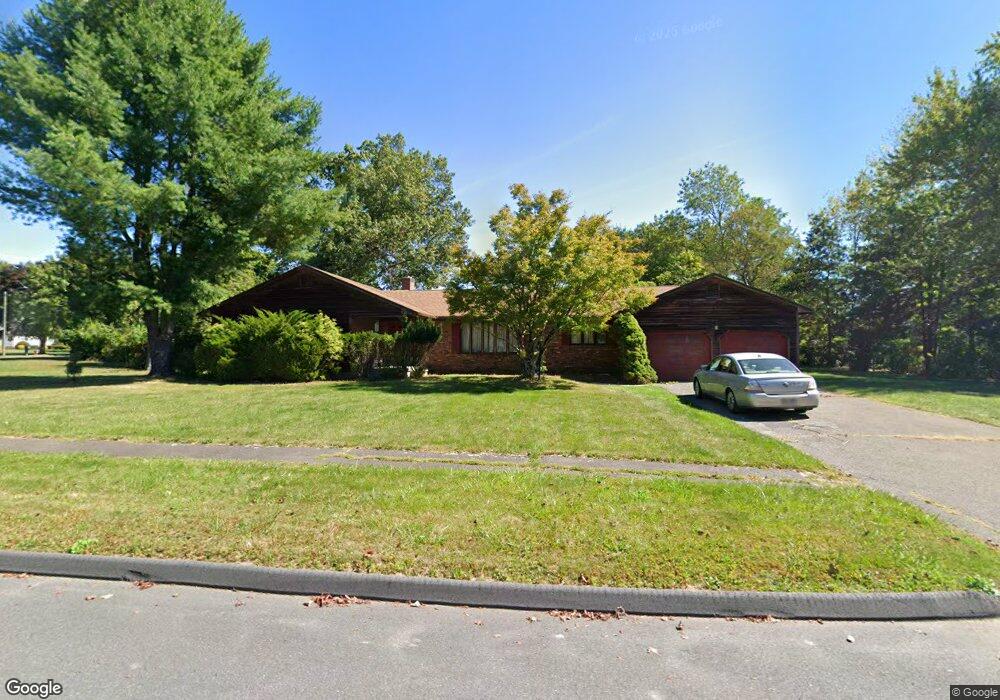 210 Jeffrey Ln, West Springfield, MA 01089 - photo 1