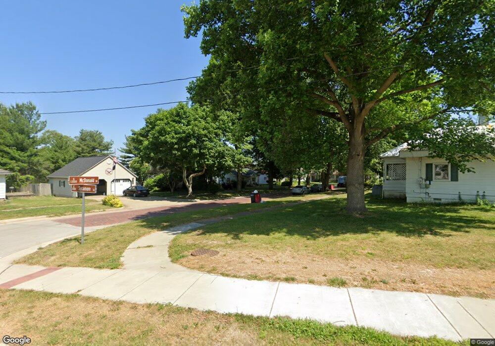1206 S McDonald St, Attica, IN 47918 - photo 1