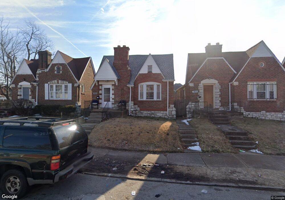 4004 Marcus Ave, Saint Louis, MO 63115 - photo 1