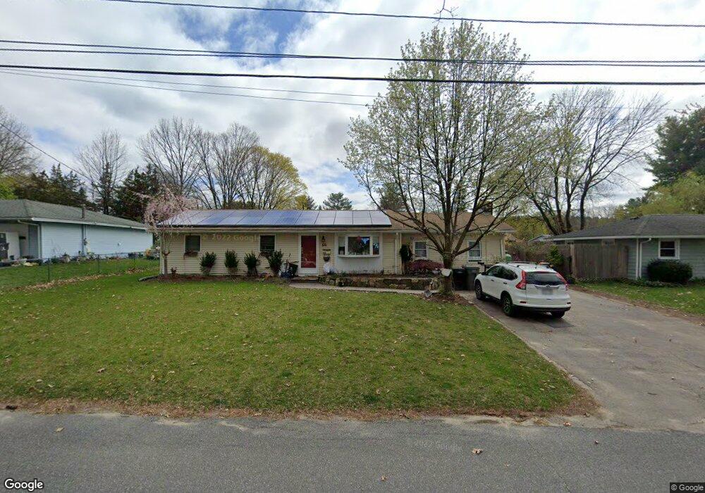 106 Fenwick St, Framingham, MA 01701 - photo 1