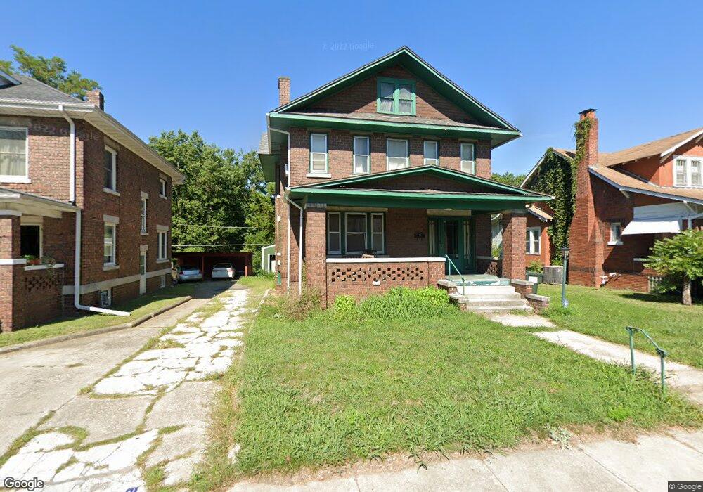 315 Epperson St, Moberly, MO 65270 - photo 1