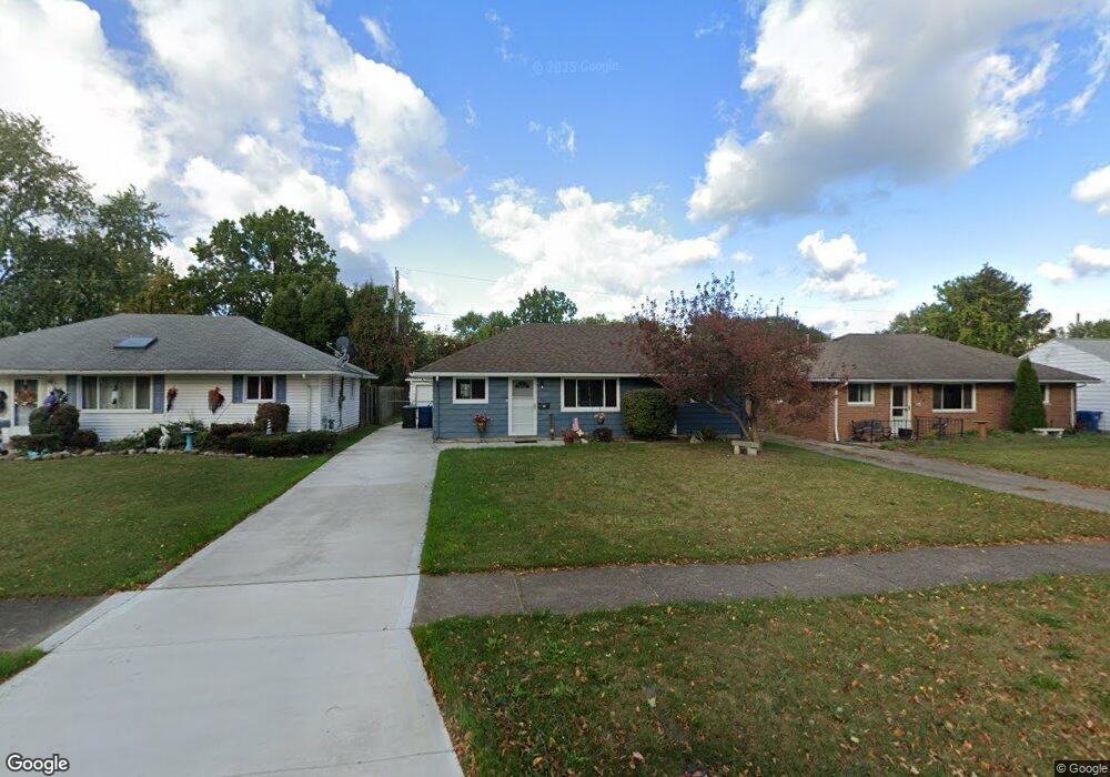 340 Thelma Dr, Sheffield Lake, OH 44054 - photo 1