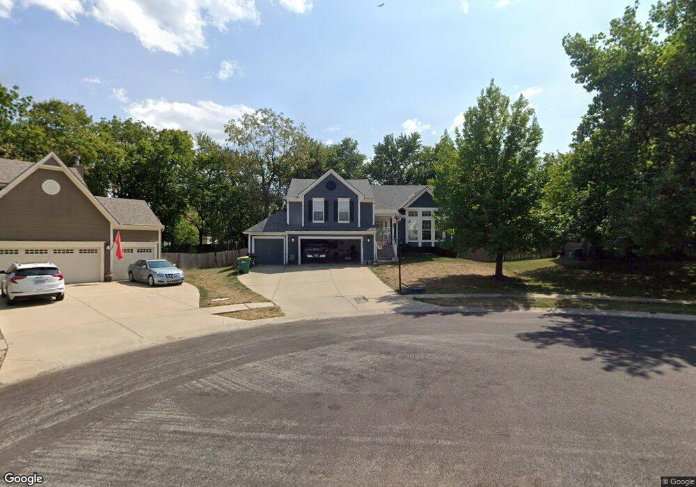 19953 W 220th St, Spring Hill, KS 66083 - photo 1