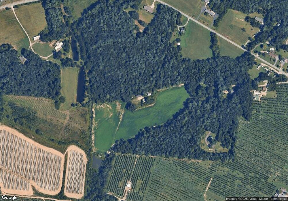 71 Aileen Dr, Hendersonville, NC 28792 - photo 1