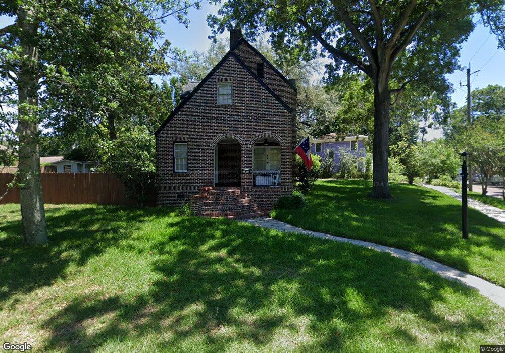 1415 Azalea Dr, Jacksonville, FL 32205 - photo 1