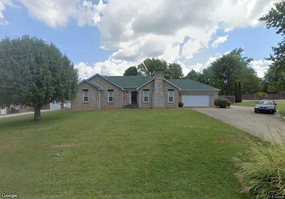 520 Wava Dr, Mount Washington, KY 40047 - photo 1