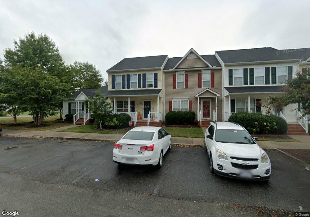 1102 Settlers Landing Dr unit 1102, Tappahannock, VA 22560 - photo 1