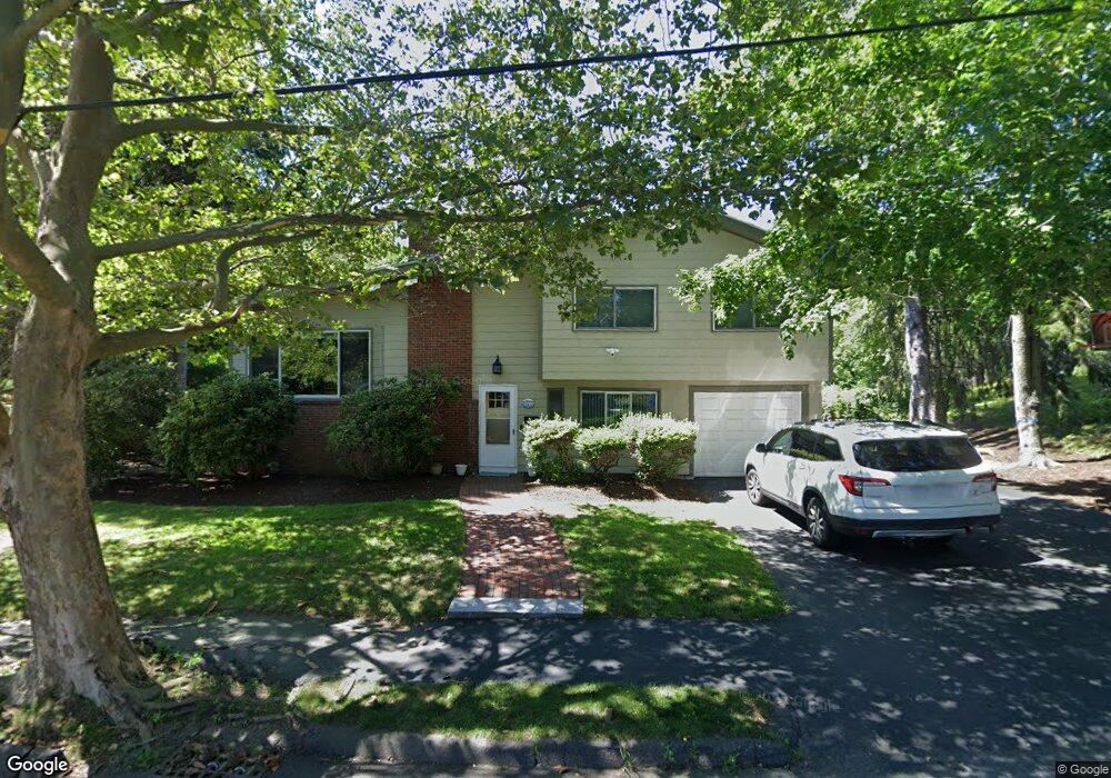 8 Carol Rd, Marblehead, MA 01945 - photo 1