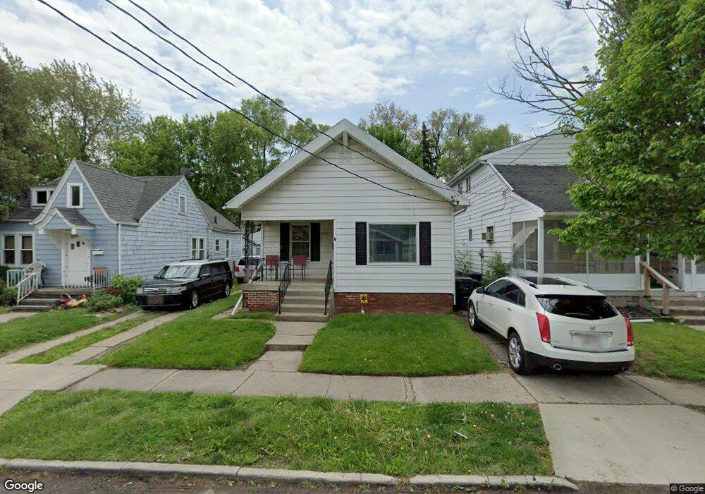 1937 Brussels St, Toledo, OH 43613 - photo 1