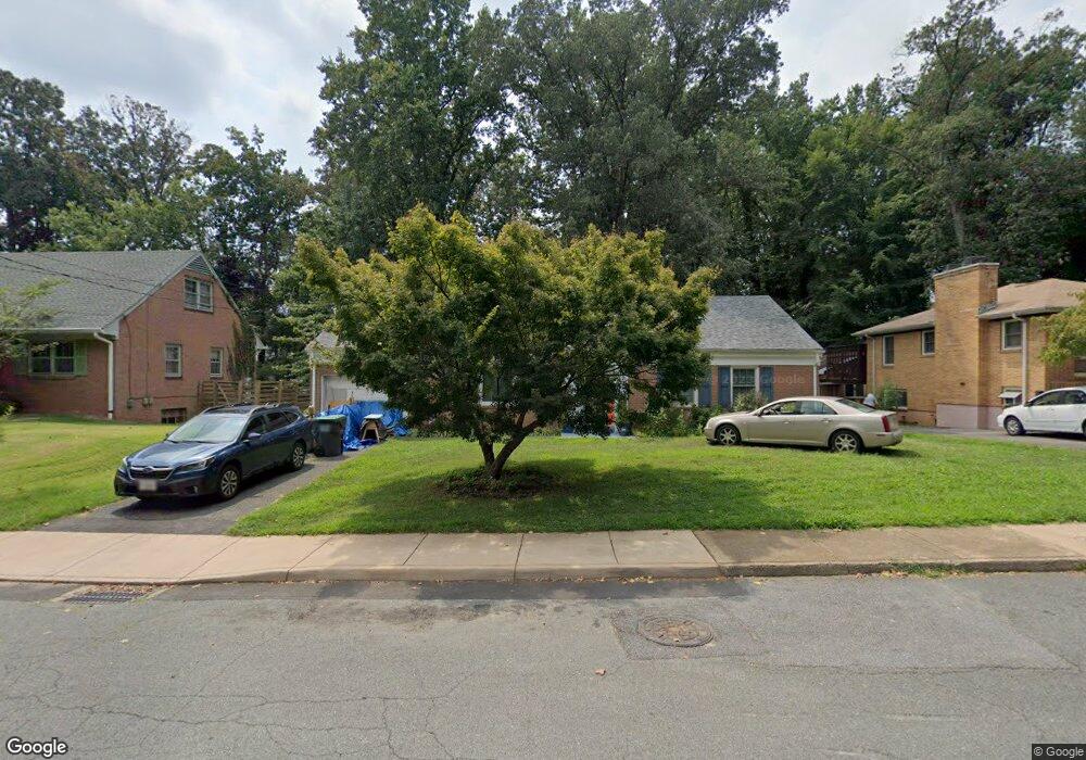 1620 Amherst St, Charlottesville, VA 22903 - photo 1