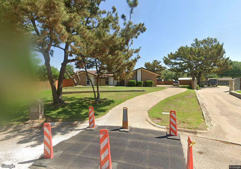 809 Stonelake Ct, Cleburne, TX 76033 - photo 1