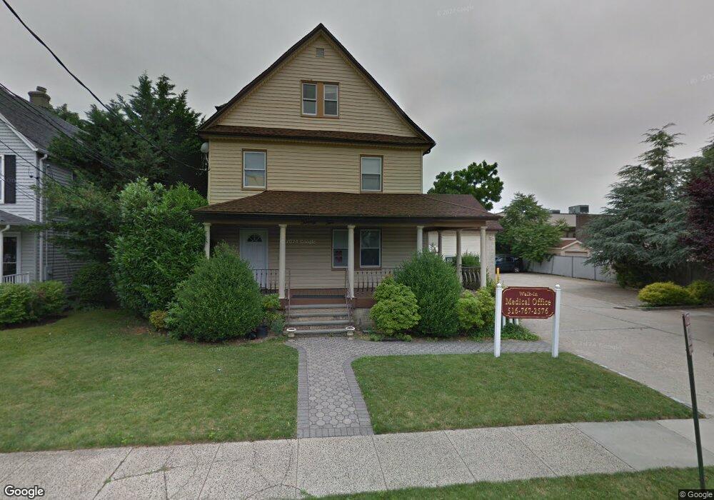 22 S Maryland Ave, Port Washington, NY 11050 - photo 1