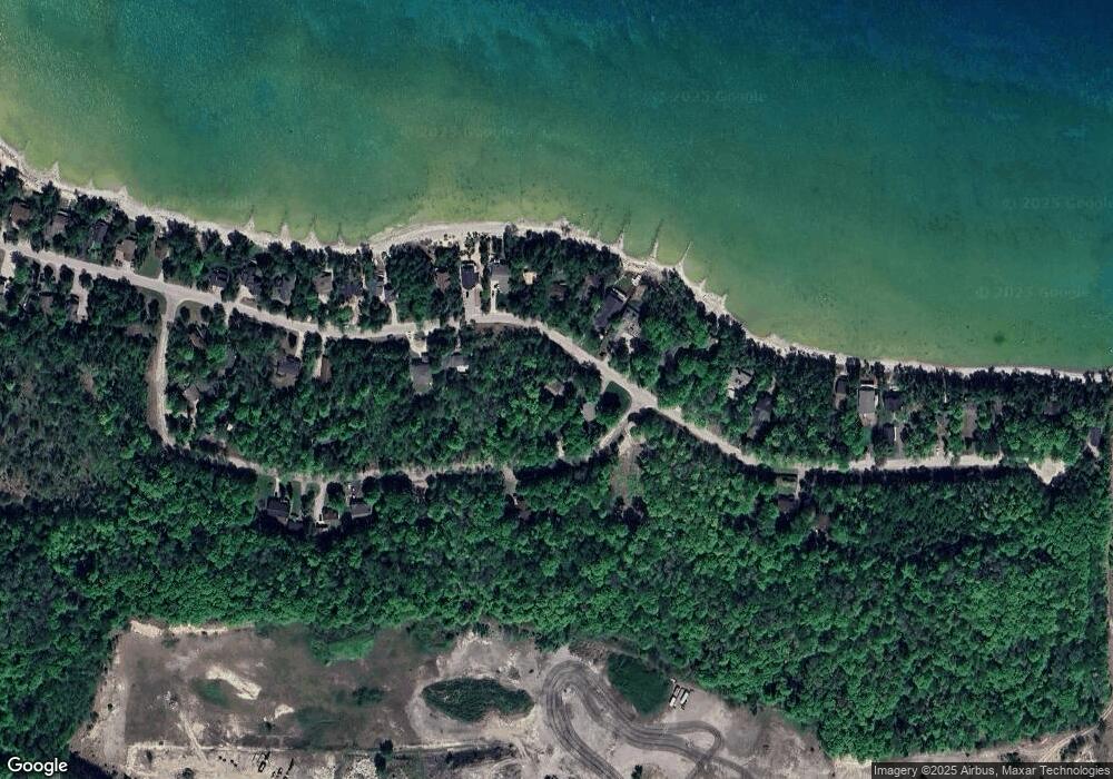 6440 9 Mile Pointe Dr, Charlevoix, MI 49720 - photo 1