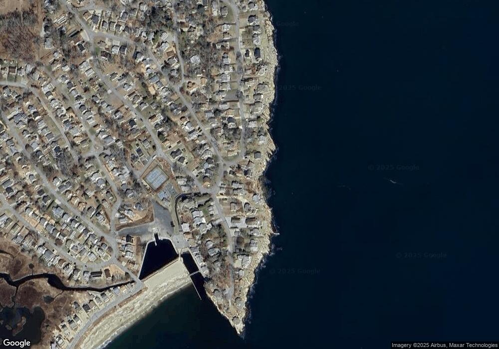 72 Seaview Rd, Old Lyme, CT 06371 - photo 1