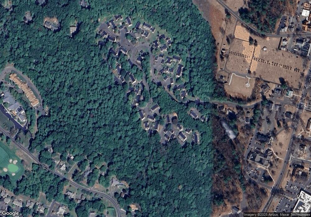 44 Library Ln, Simsbury, CT 06070 - photo 1