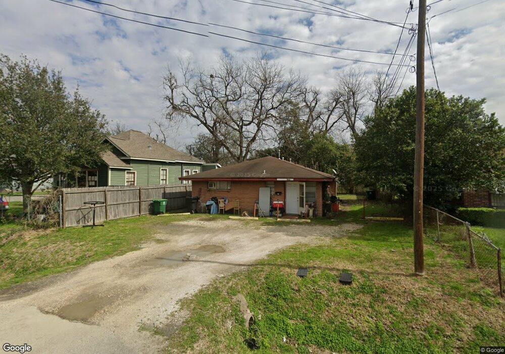 5218 Chapman St, Houston, TX 77009 - photo 1