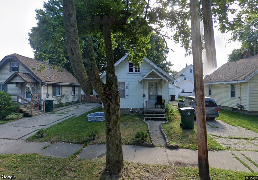 722 Cawood St, Lansing, MI 48915 - photo 1