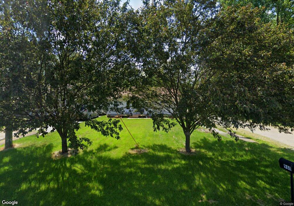 9611 Exeter Rd, Carleton, MI 48117 - photo 1