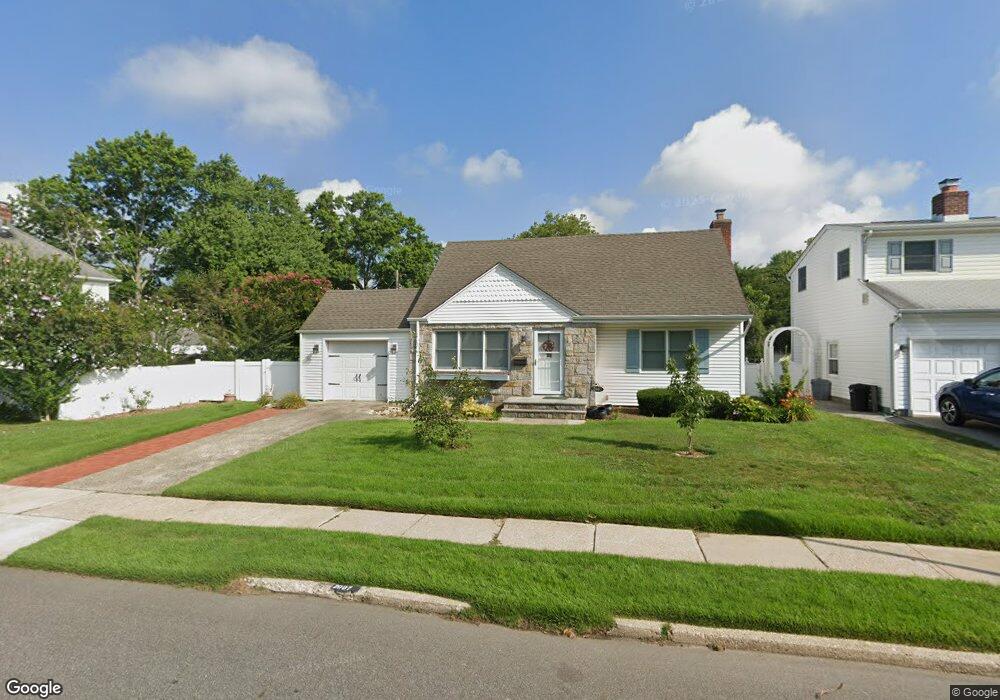 2007 Brian Dr, Merrick, NY 11566 - photo 1