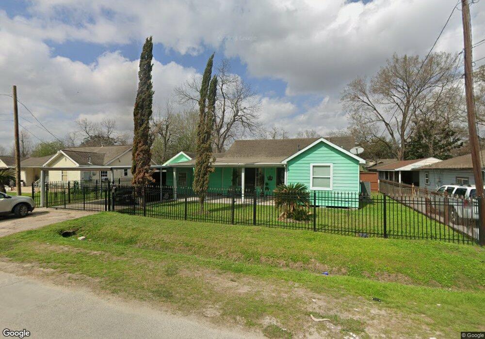53 Fichter St, Houston, TX 77022 - photo 1