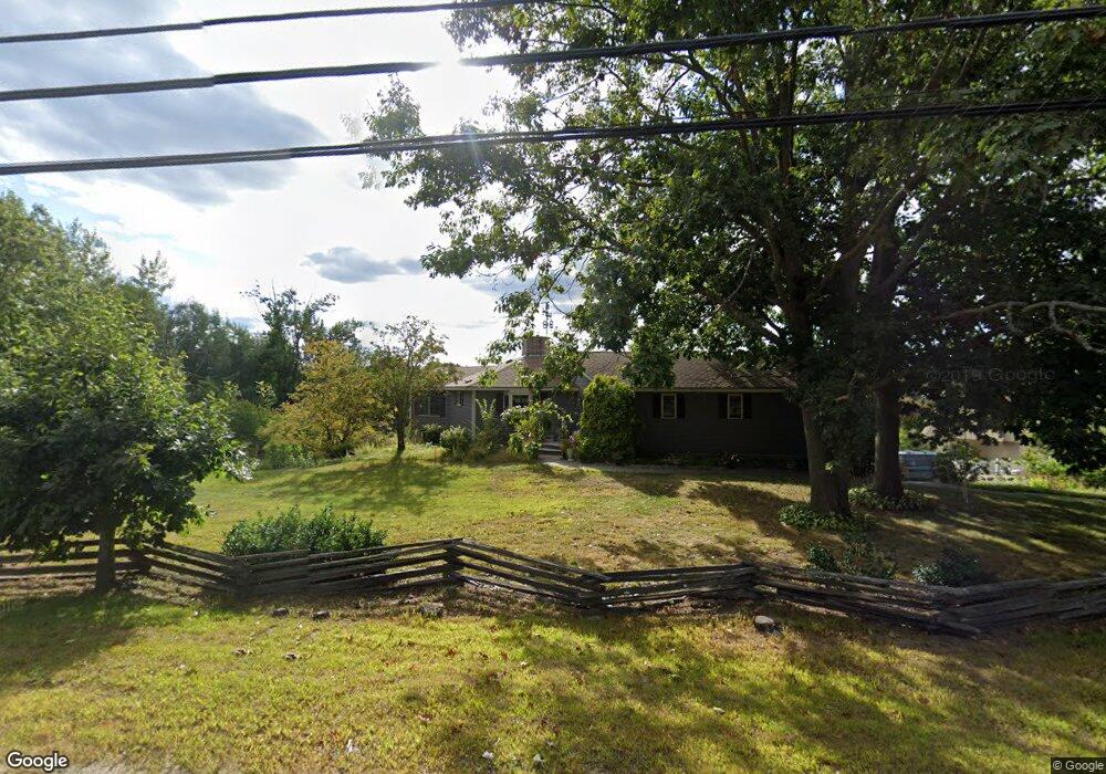 225 Dover Point Rd, Dover, NH 03820 - photo 1