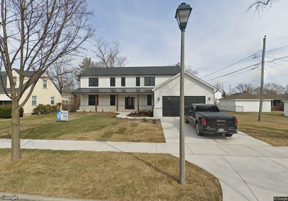 1009 S Mitchell Ave, Elmhurst, IL 60126 - photo 1